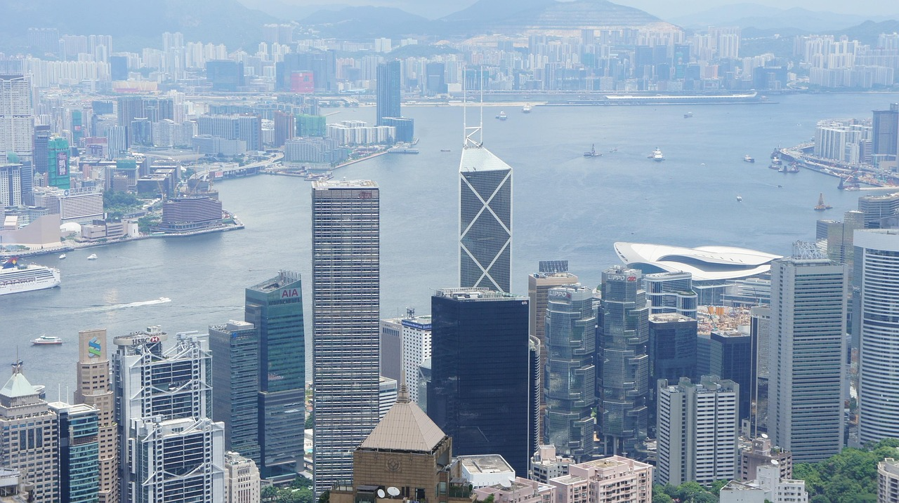 Core Pain Points of Cross-Border HR Compliance
